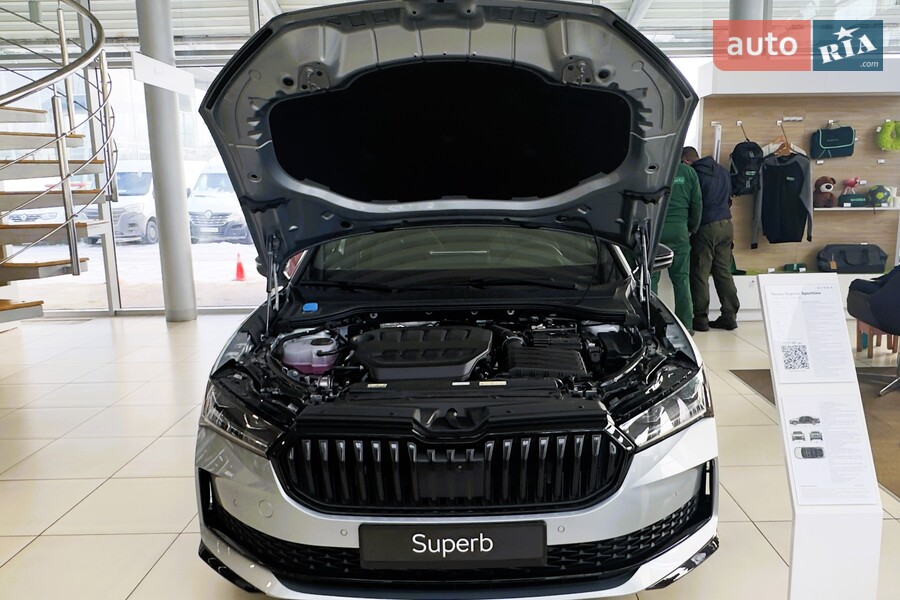 Skoda Superb - фото 29
