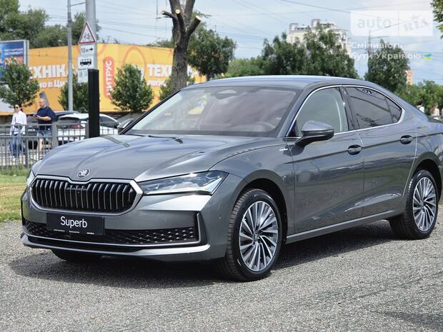 Лифтбэк Skoda Superb 2025 в Киев Лифтбэк Skoda Superb 2025 в Киев