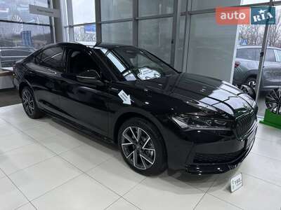 Skoda Superb 2026 Sportline
