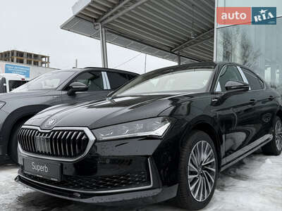 Skoda Superb 2025 Laurin & Klement