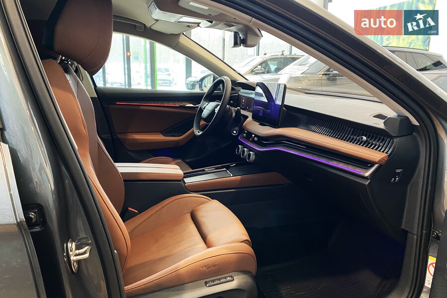 Skoda Superb - фото 24