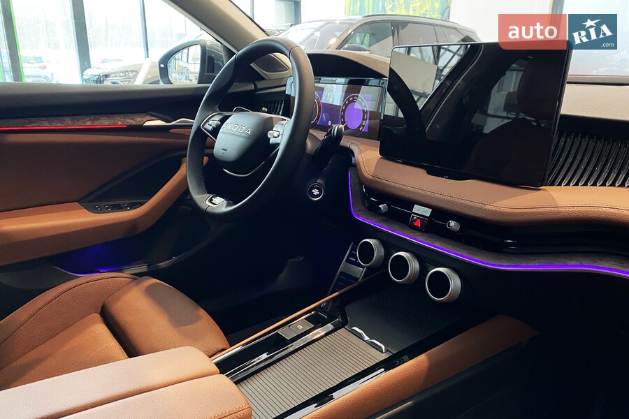 Skoda Superb - фото 26