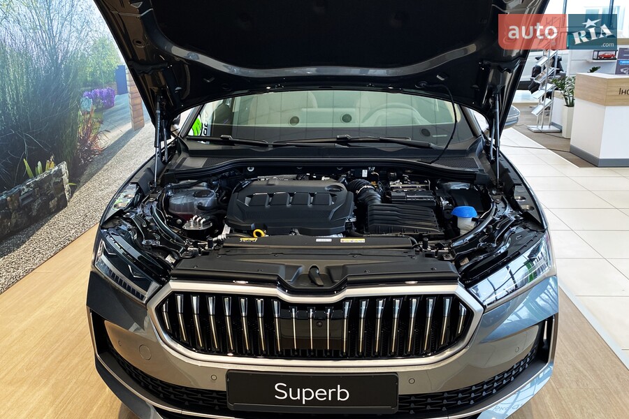 Skoda Superb - фото 32