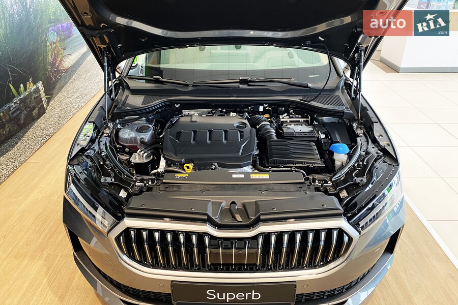 Skoda Superb - фото 31