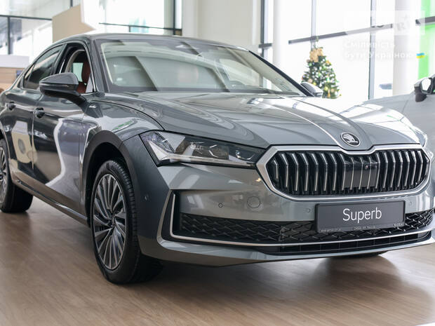 Лифтбэк Skoda Superb 2026 в Тернополь