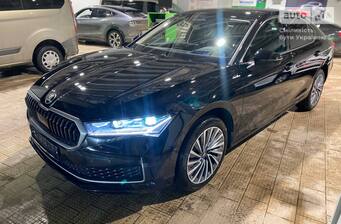Skoda Superb 2025 Laurin & Klement