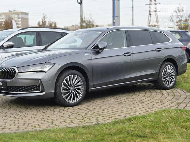 Універсал Skoda Superb 2026 в Київ