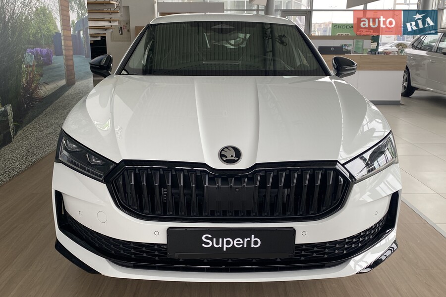 Skoda Superb - фото 5