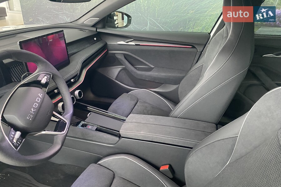 Skoda Superb - фото 17