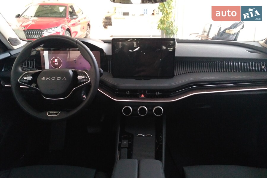 Skoda Superb - фото 13