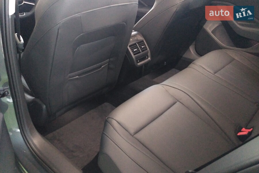 Skoda Superb - фото 14