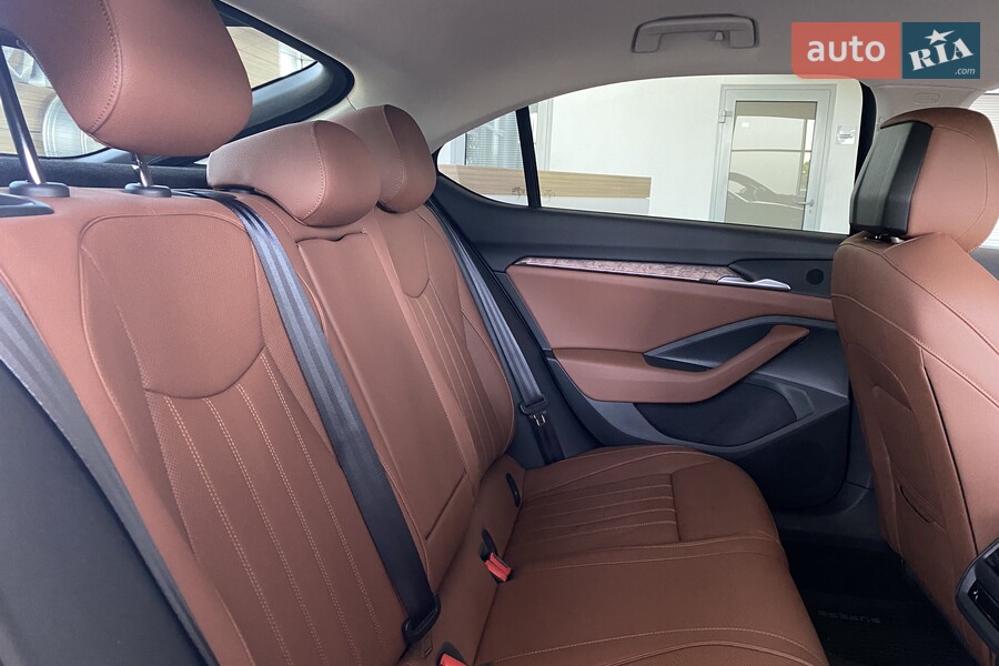 Skoda Superb - фото 13