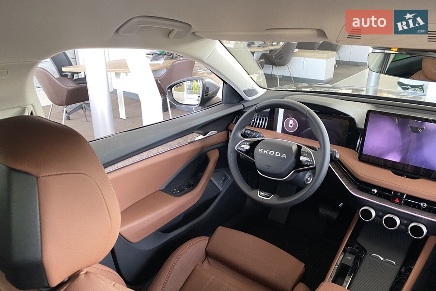 Skoda Superb - фото 18