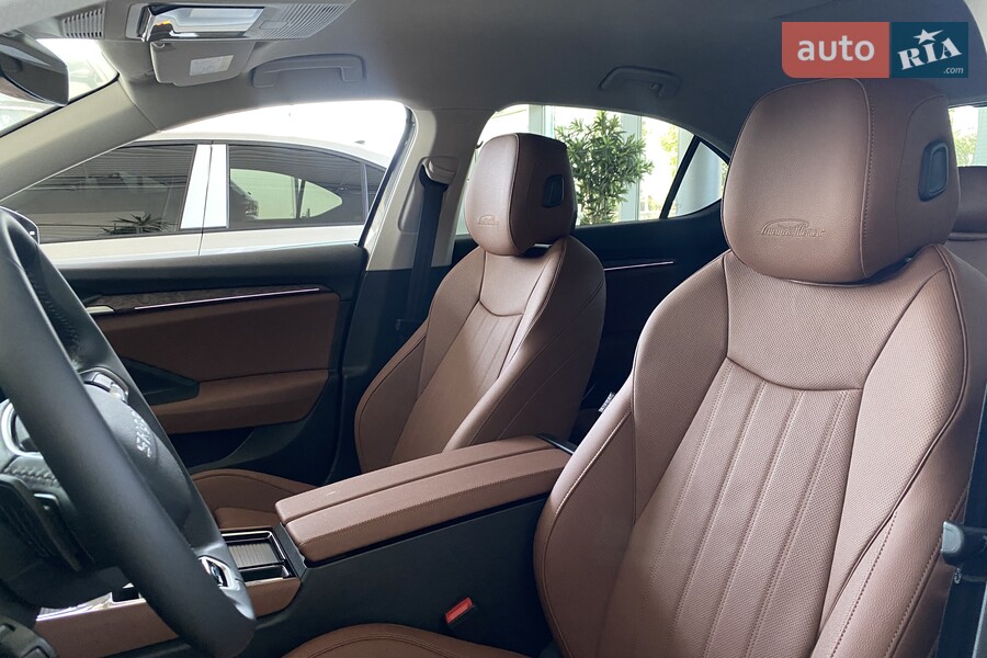 Skoda Superb - фото 21