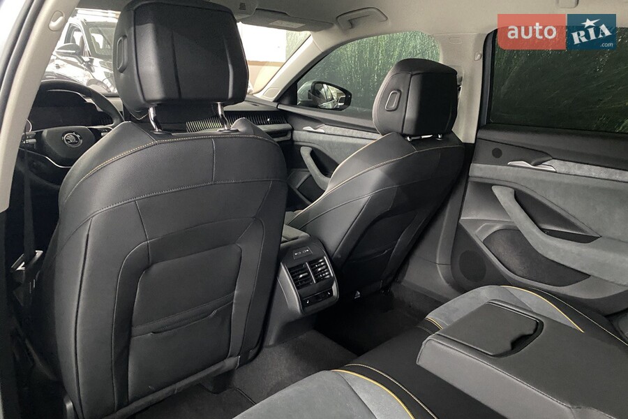 Skoda Superb - фото 19