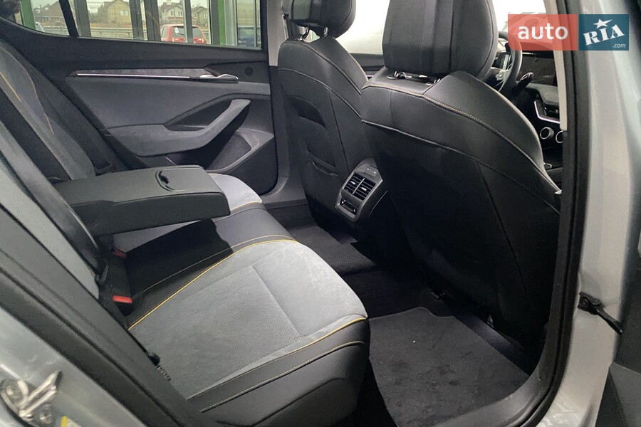 Skoda Superb - фото 20