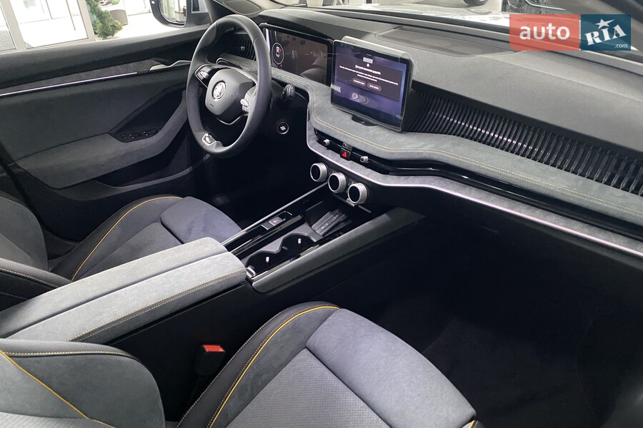 Skoda Superb - фото 27