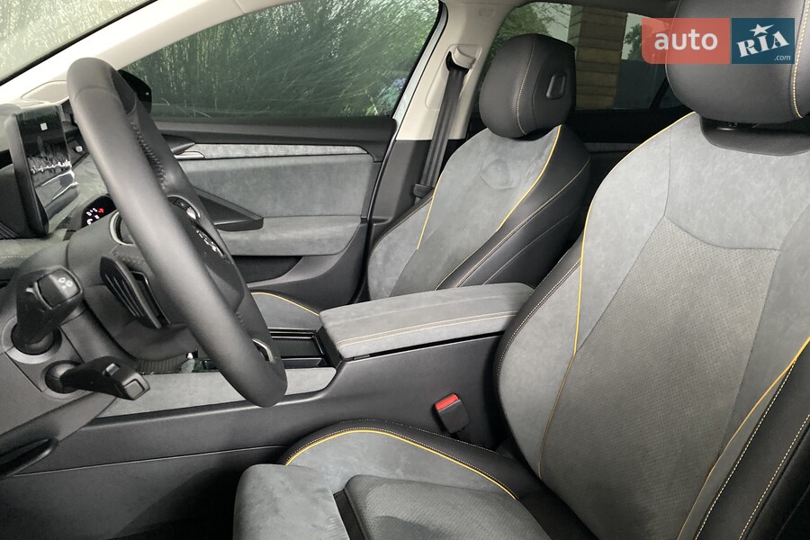 Skoda Superb - фото 29