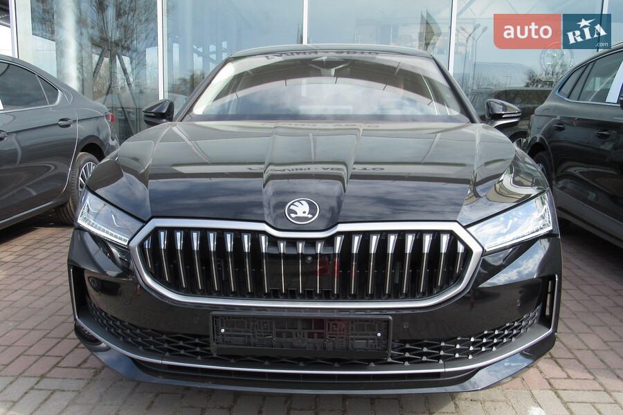 Skoda Superb - фото 2