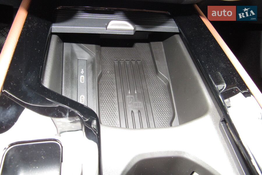 Skoda Superb - фото 17