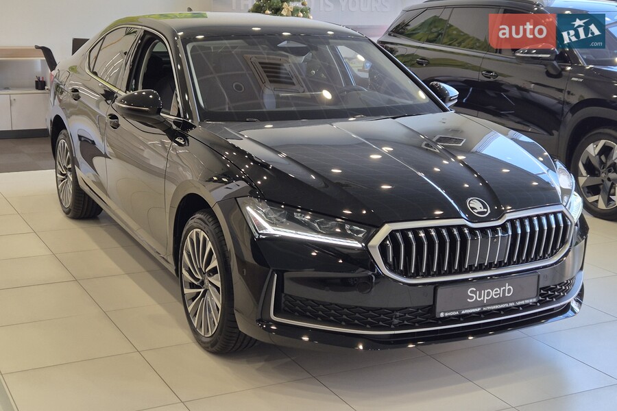 Skoda Superb - фото 4