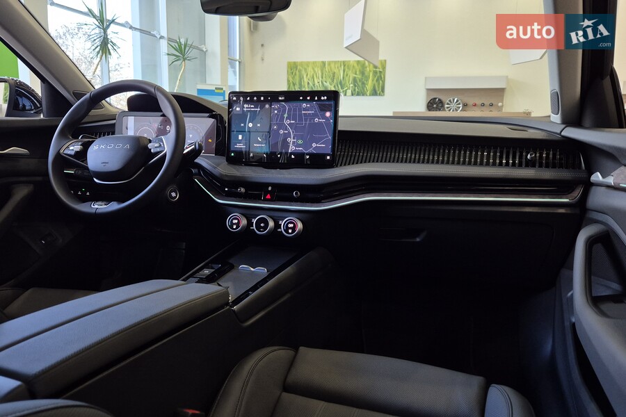 Skoda Superb - фото 9