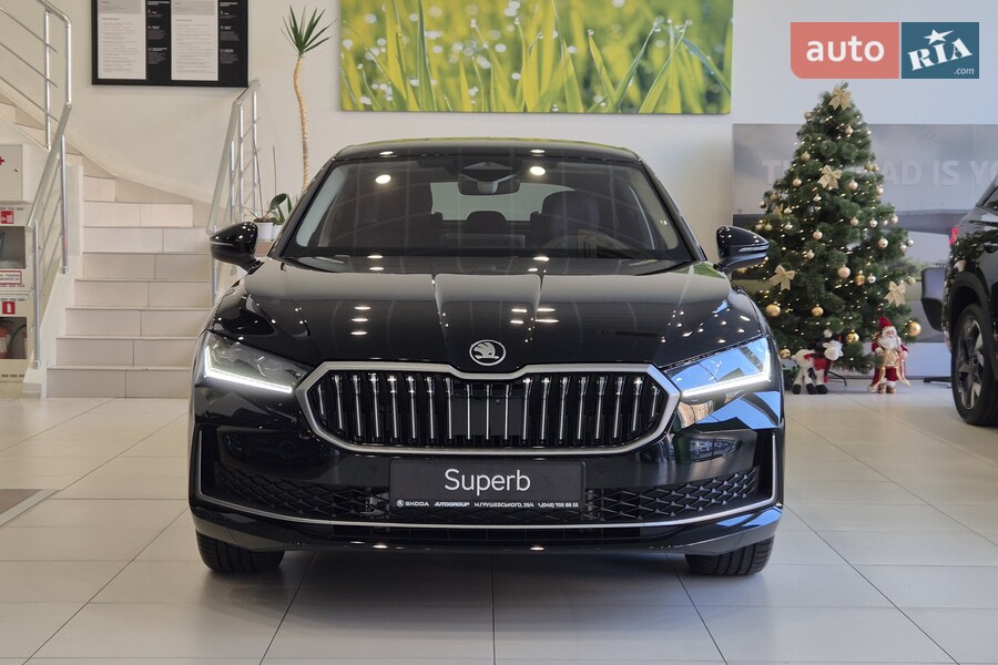 Skoda Superb - фото 3