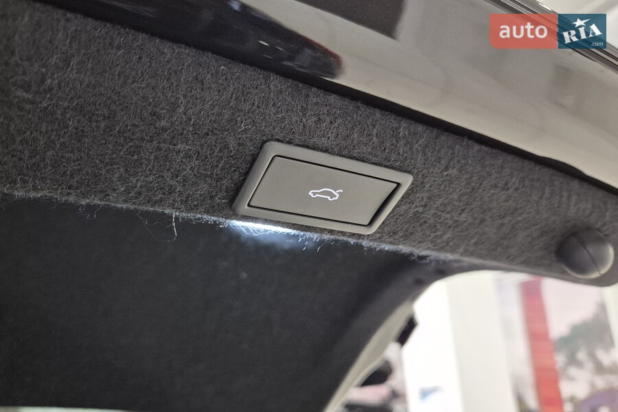 Skoda Superb - фото 34