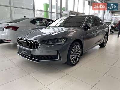 Skoda Superb 2025 Laurin & Klement