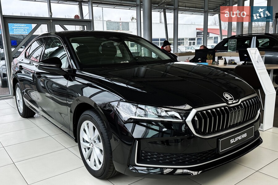 Skoda Superb - фото 1