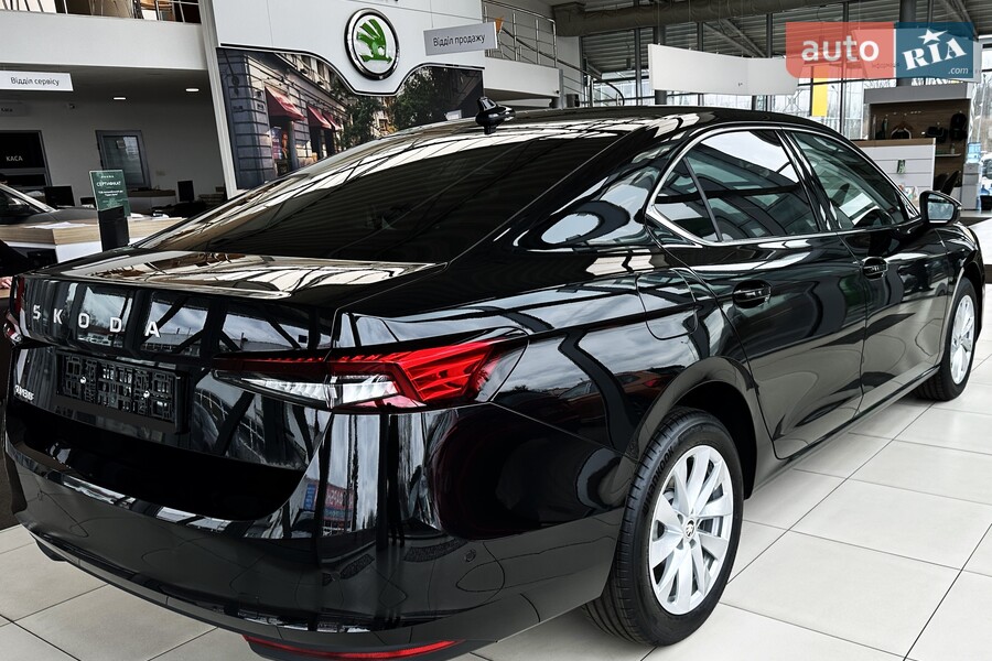 Skoda Superb - фото 5