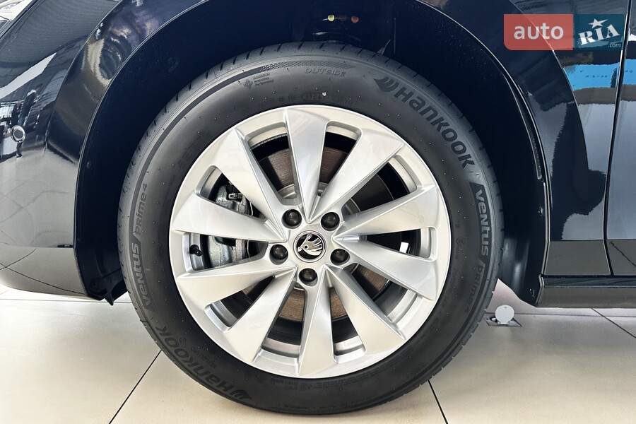 Skoda Superb - фото 9