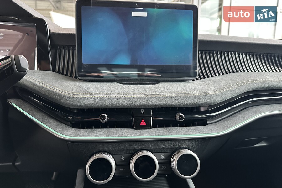 Skoda Superb - фото 19