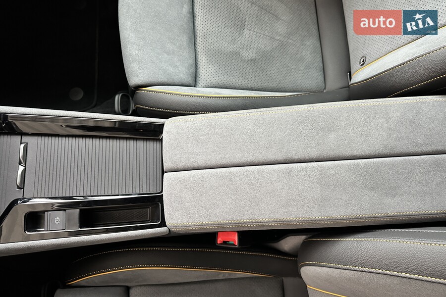 Skoda Superb - фото 23