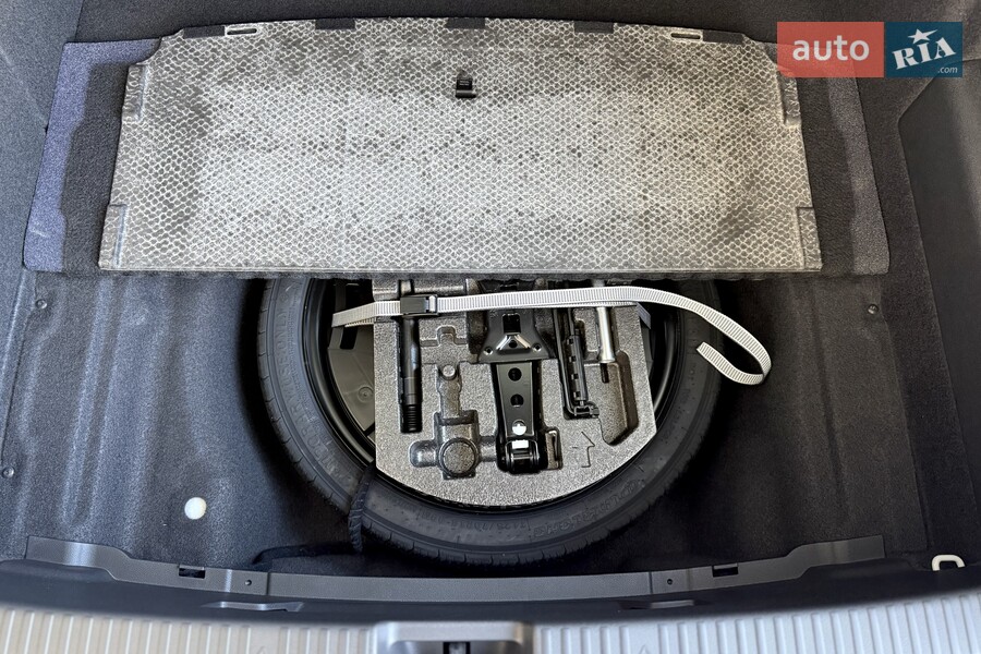 Skoda Superb - фото 32