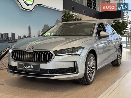 Skoda Superb 2025