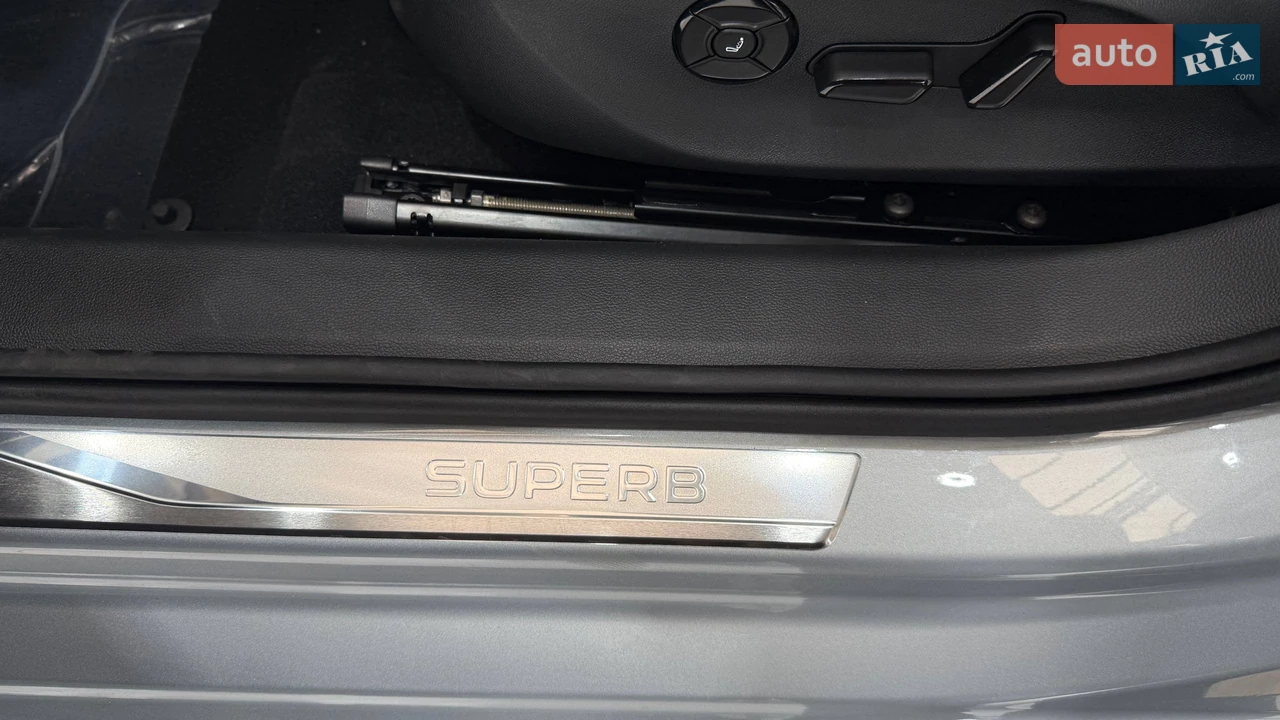 Skoda-56