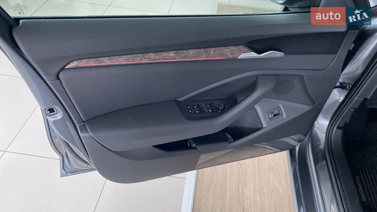 Skoda-8