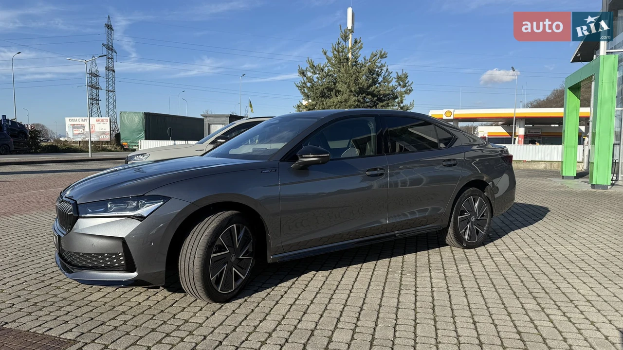 Skoda-8