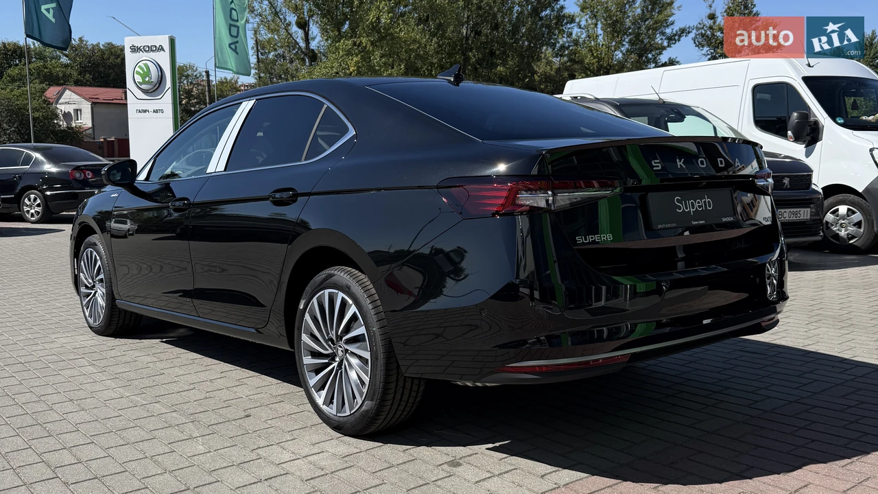 Skoda-35