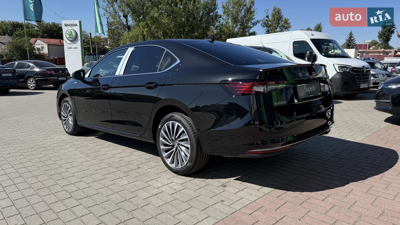 Skoda-40