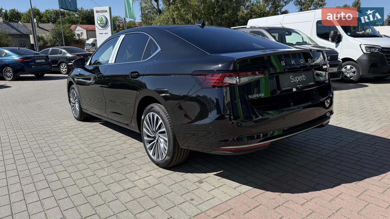 Skoda-44