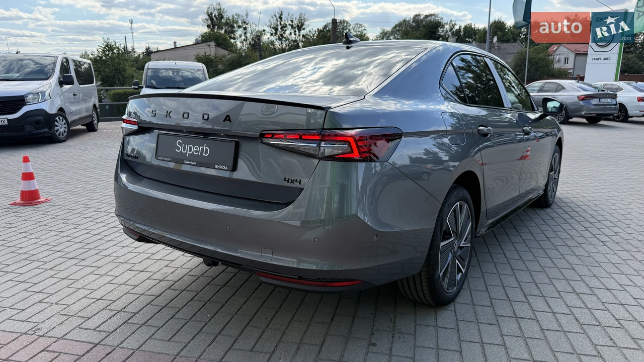 Skoda-28