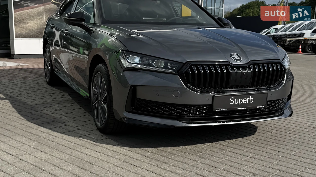 Skoda-8