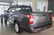 SsangYong Grand Musso Base