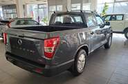 SsangYong Grand Musso Base