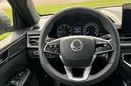 SsangYong Grand Musso Base
