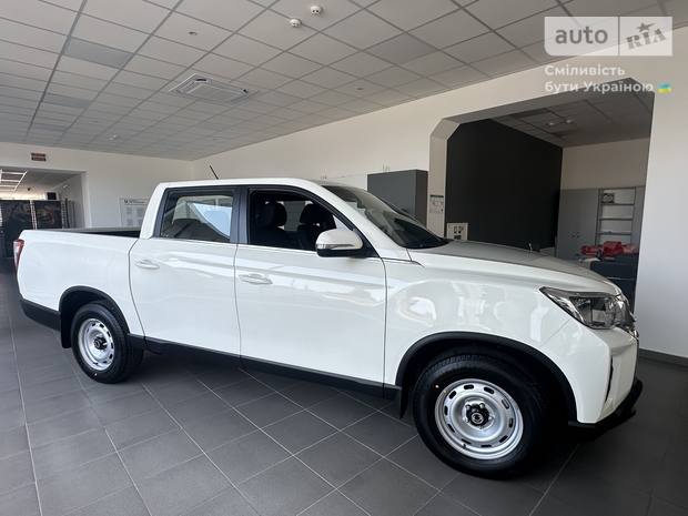 SsangYong Grand Musso 2025