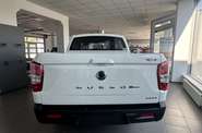 SsangYong Grand Musso Base