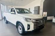 SsangYong Grand Musso Base